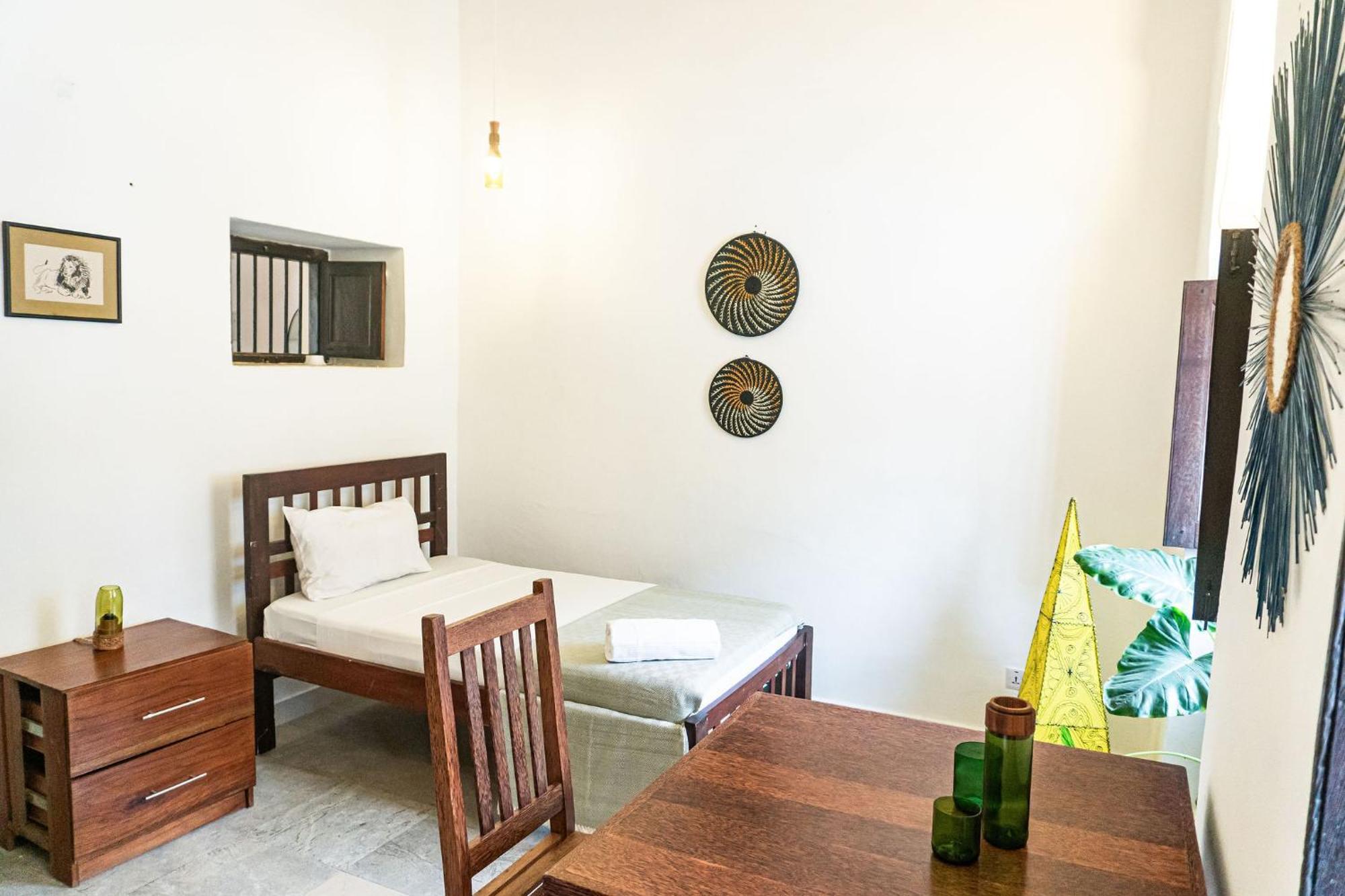 Bed and Breakfast Tarawanda House -Thrivestawi Занзибар Экстерьер фото